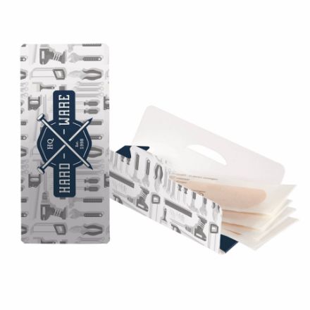 4 pleisters in een envelop