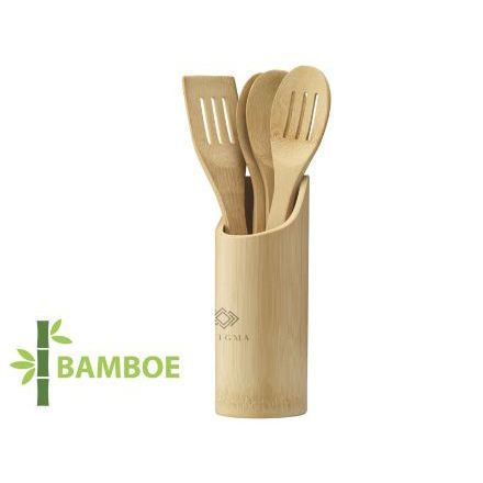 set keukengerei van bamboe