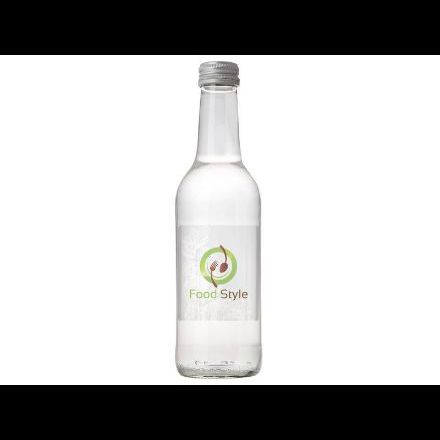 glazen fles met 330 ml bronwater
