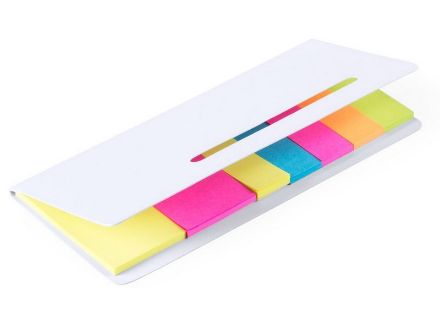 notitieblok met papieren cover.