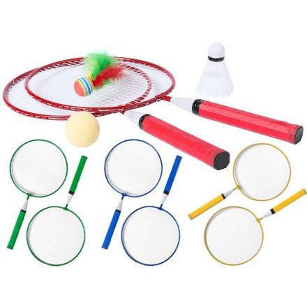 badminton set met 2 rackets en 3 soorten ballen.