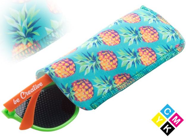 custom made brillenetui suncase