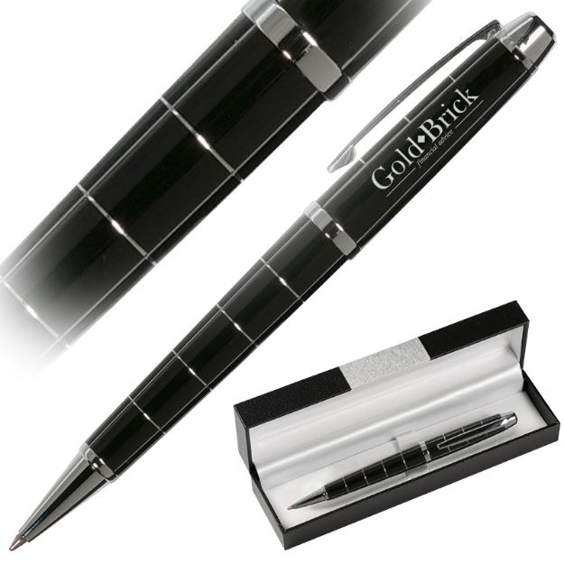 blauwschrijvende balpen met metalen accenten.