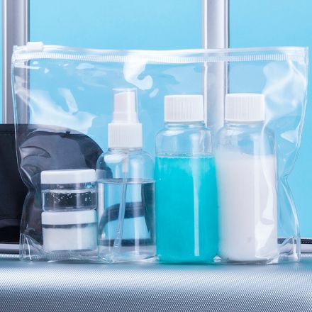 toilettas met 5 accessoires