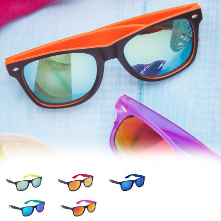 zonnebril met twee kleurig frame