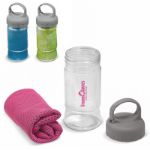 fitness handdoek verpakt in een fles