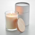 geurkaars vanille in glazen houder met deksel