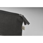 toilettas van recycled katoen en polyester