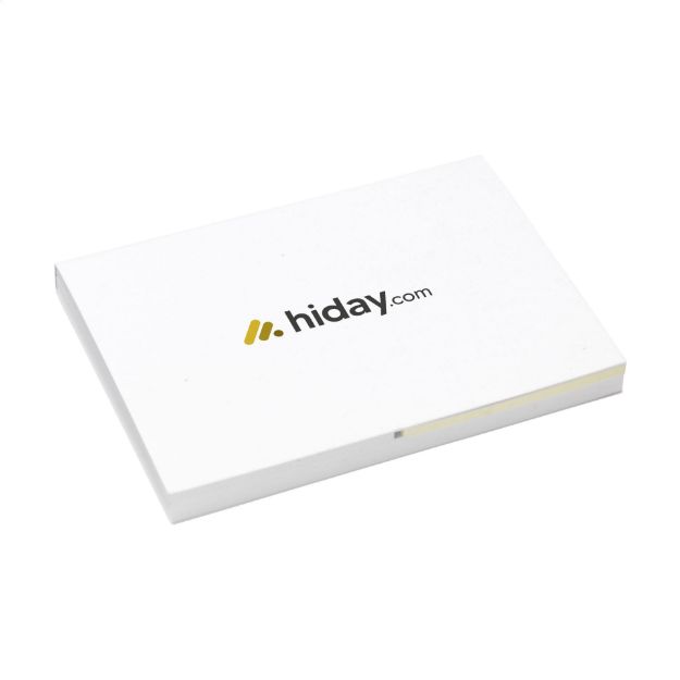 memo sticky notes and markers recycled papier