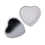 platte metallic lippenbalsem in hartvorm - zilver