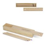 kleurpotloden in houten schuifdoos