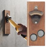 flesopener voor aan de muur