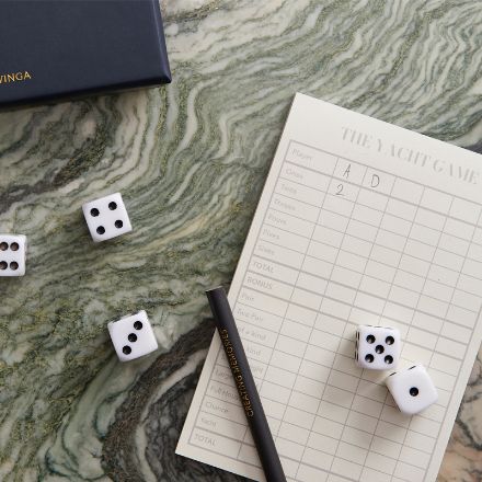 vinga the yacht coffee table game