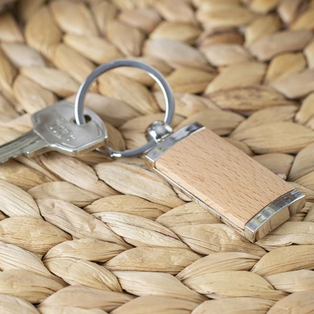 metalen en houten sleutelhanger jennie