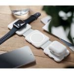 opvouwbaar station met 3 draadloze oplaadpunten