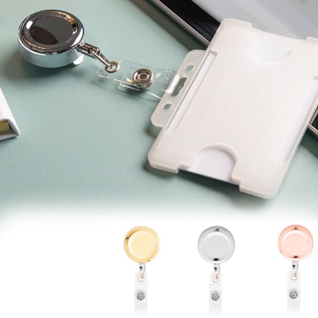 metalen badgehouder met hoogglans afwerking