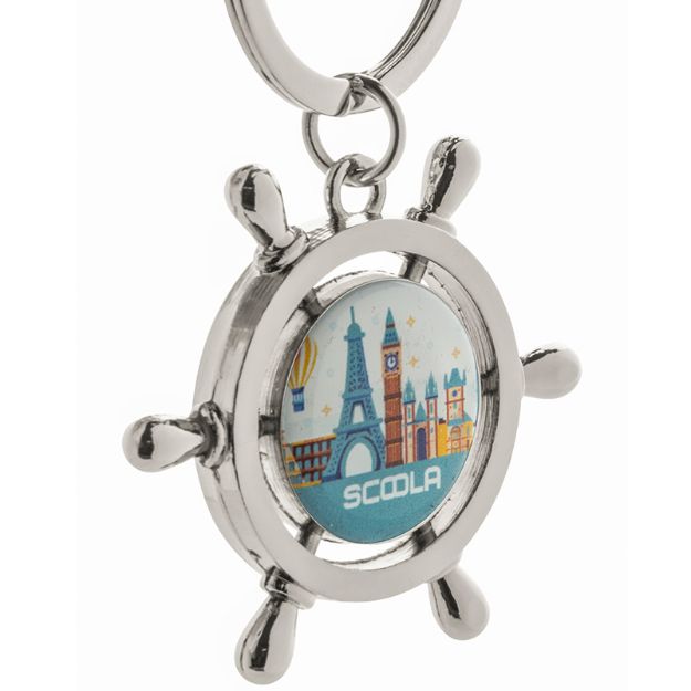 sleutelhanger in de vorm van een boot.