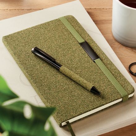 3-delige geschenkset boek, balpen en sleutelhanger