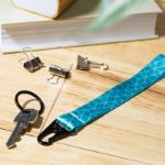 custom made r-pet-sleutelhanger met karabijnhaak