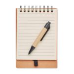 notitieboekje met balpen saya
