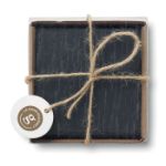 set van 4 onderzetters van leisteen.