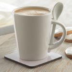 keramische koffiemok met bijpassende lepel. 300 ml