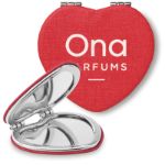 dubbele (niet vergrotende) spiegels in hartvorm.