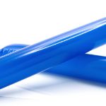 twee opblaasbare sticks