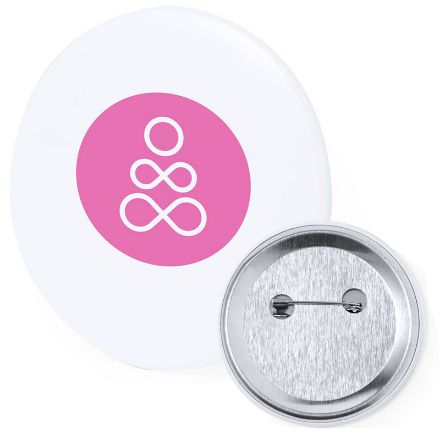 button suju met veligigheidsspeld