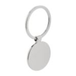 metalen sleutelhanger in de vorm van een voetbal.