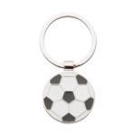 metalen sleutelhanger in de vorm van een voetbal.