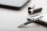 metalen balpen met carbonnen design blauwe inkt