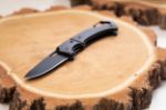 rvs zakmes zwart met karabijnhaak angus