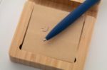 bamboe usb-hub met mobiele houder en sticky notes