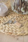 metalen en houten sleutelhanger jennie