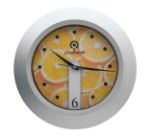 zilverkleurige ronde wandklok.