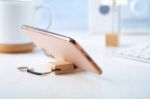 sleutelhanger en mobiele houder maro
