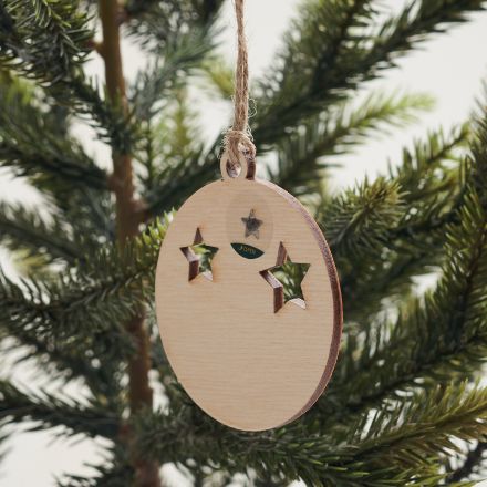 bolversiering met spar zaden