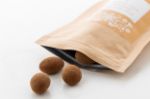 melkchocolade en kaneel amandelen 70 gram