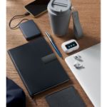 a5 pu notitieboek met ijzeren detail op voorkant