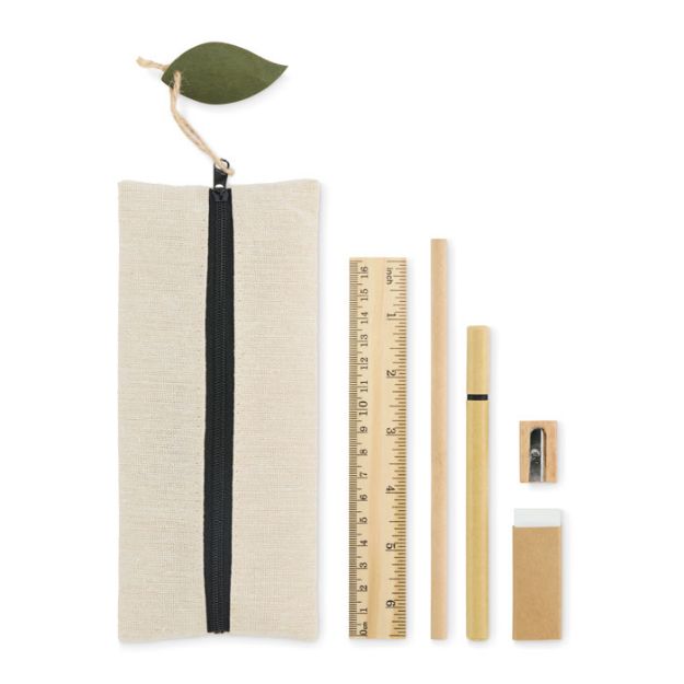 schrijfwaren set met natuurlijke look