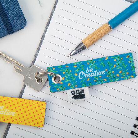 custom made vilten sleutelhanger