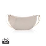 crescent xl aware™ rpet halve maan sling bag - beige