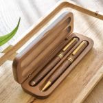 walnoothouten draaibalpen in esdoornhouten doos