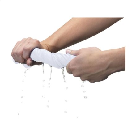 cooldown koelhanddoek van 100% polyester.