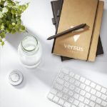 pen van koffieafval blauwschrijvend