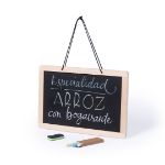 bord met 3 krijtjes en wisser