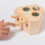 houten spel voor dieren kesel