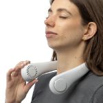 nekventilator rust om je nek fresh oplaadbaar