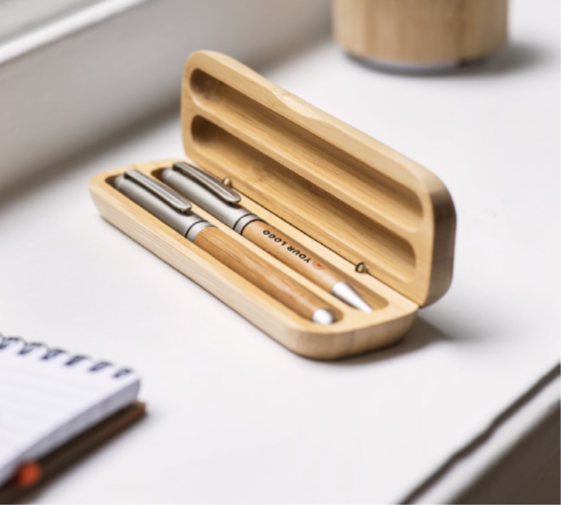Pennenset en etui in bamboe